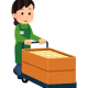 品出しをする女性